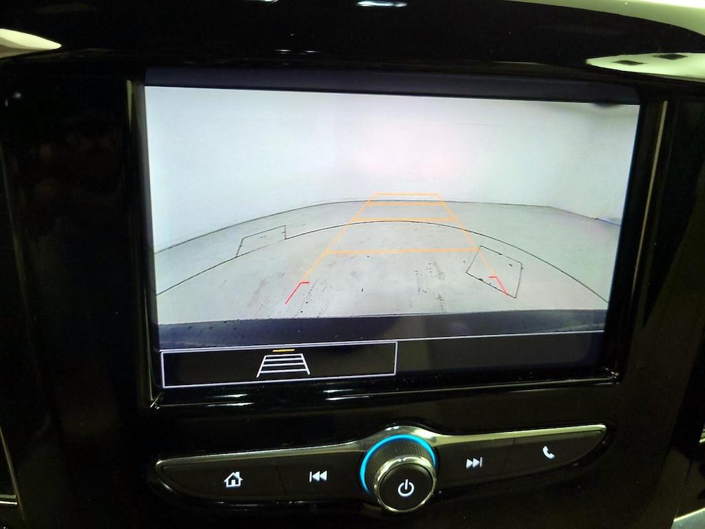 used 2023 Chevrolet Traverse car, priced at $29,998