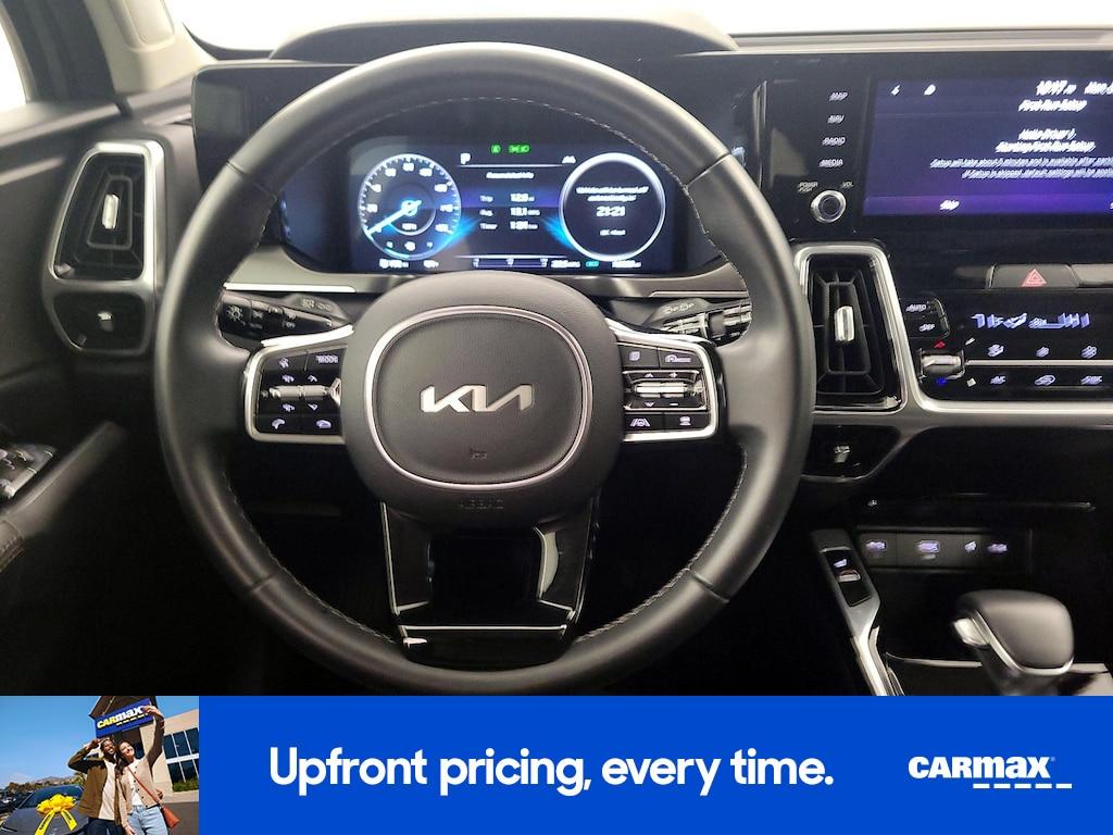 used 2023 Kia Sorento car, priced at $31,998