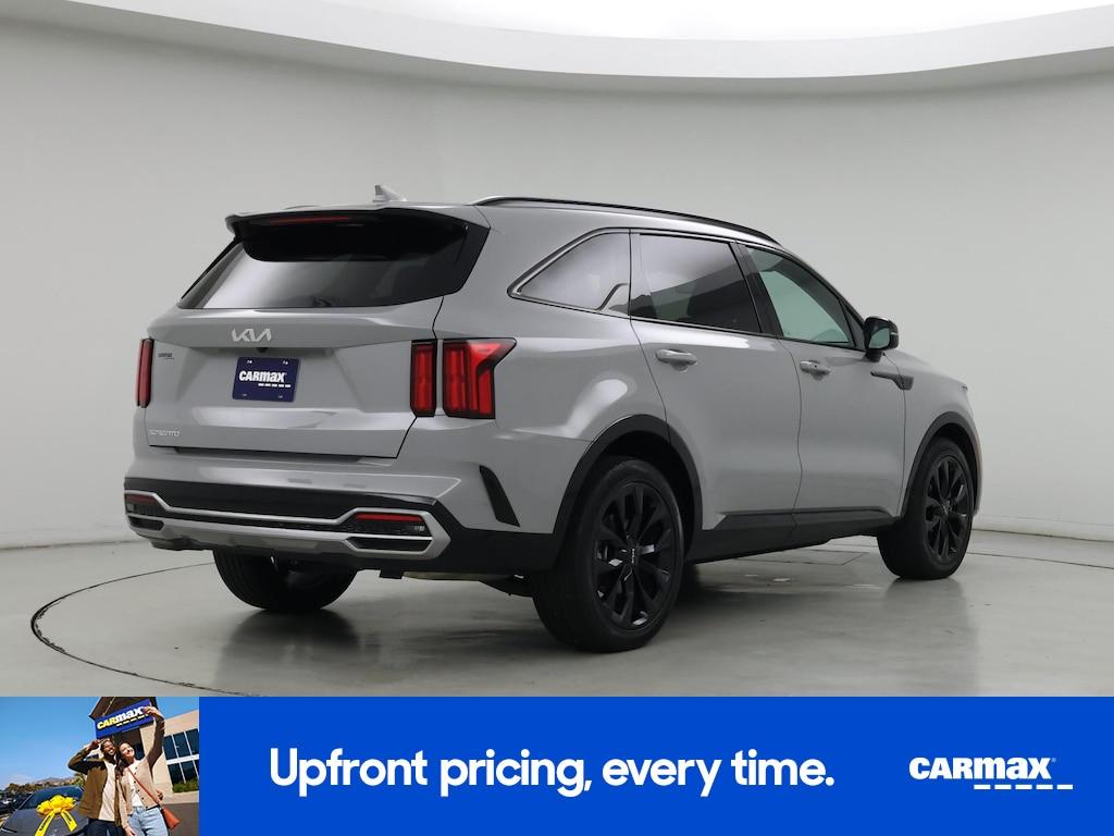 used 2023 Kia Sorento car, priced at $31,998