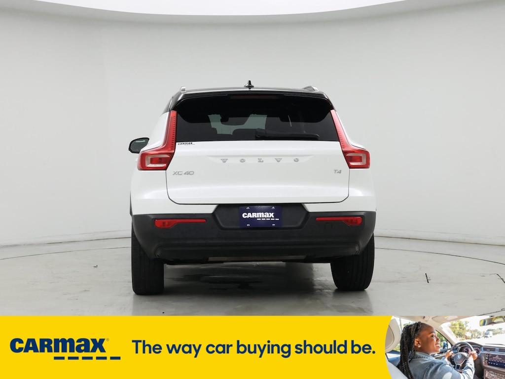 used 2021 Volvo XC40 car, priced at $24,998