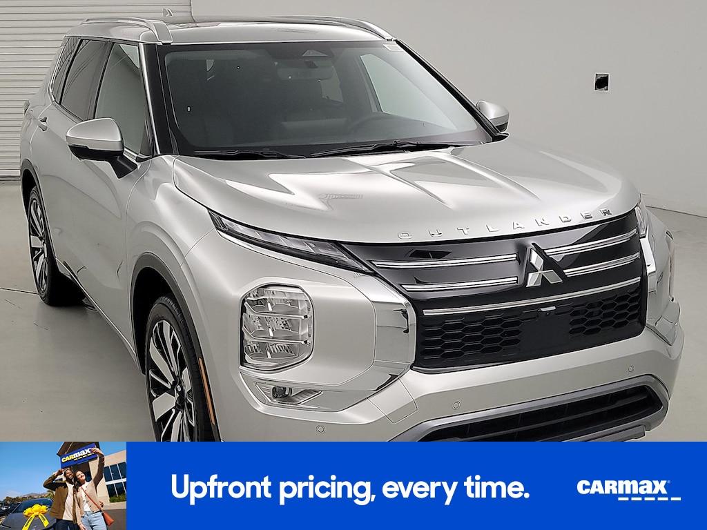used 2025 Mitsubishi Outlander car, priced at $34,998