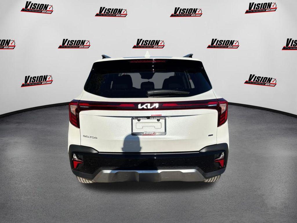 new 2026 Kia Seltos car, priced at $28,370