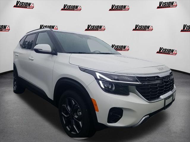 used 2024 Kia Seltos car, priced at $27,591