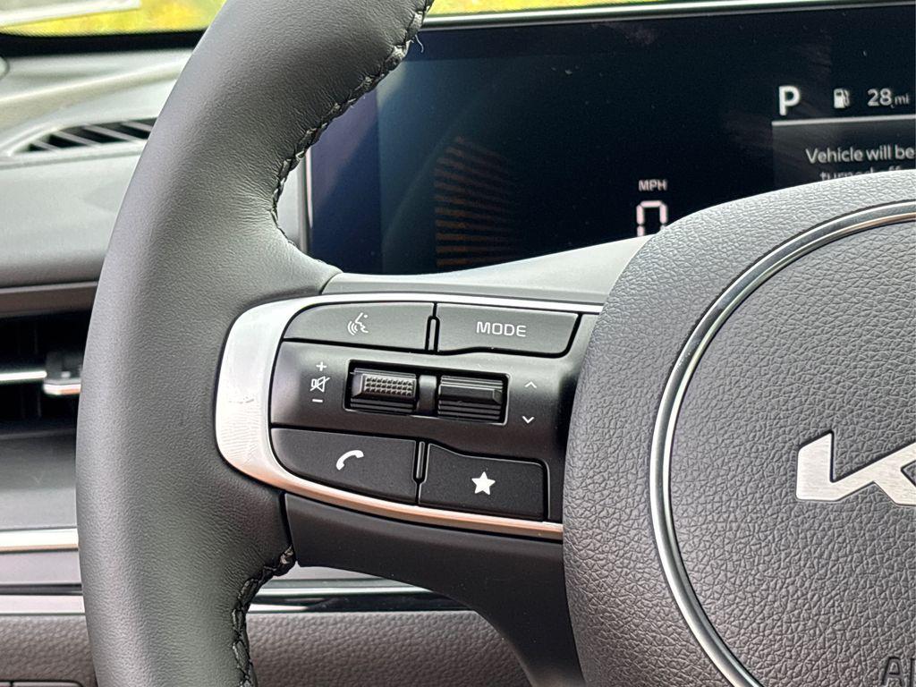 new 2025 Kia K5 car, priced at $30,145