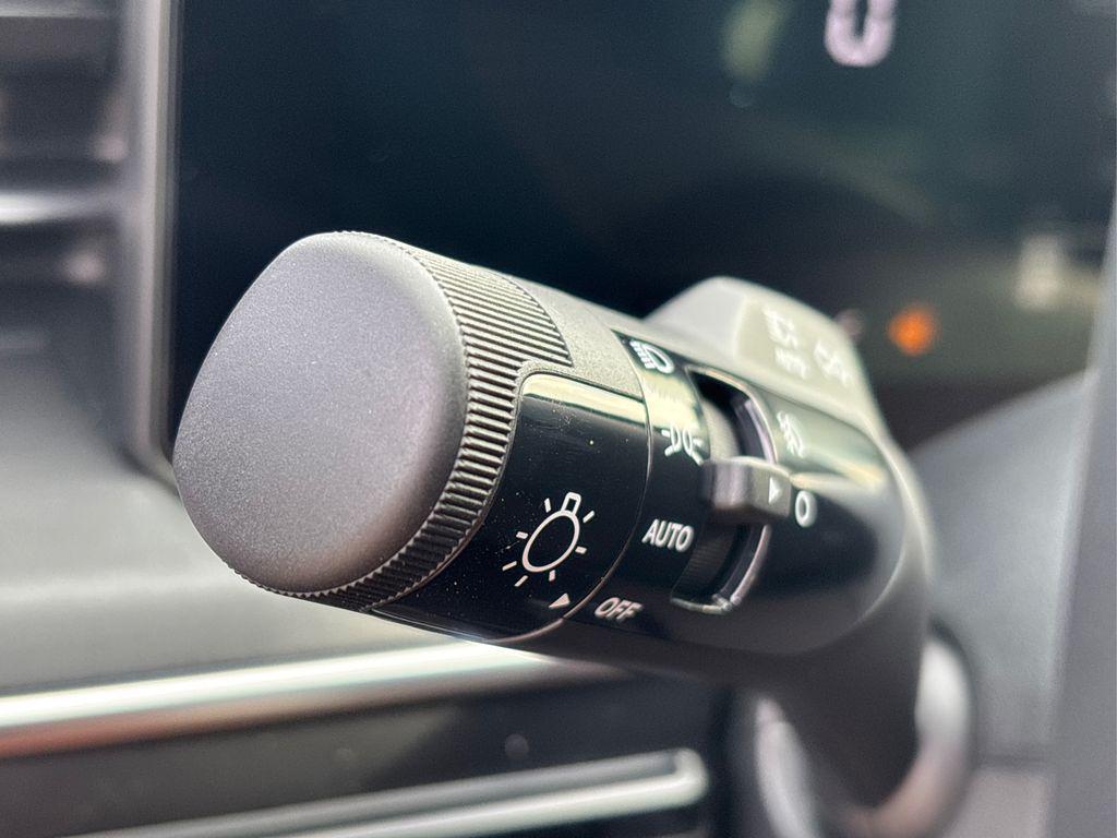 new 2025 Kia K5 car, priced at $30,145