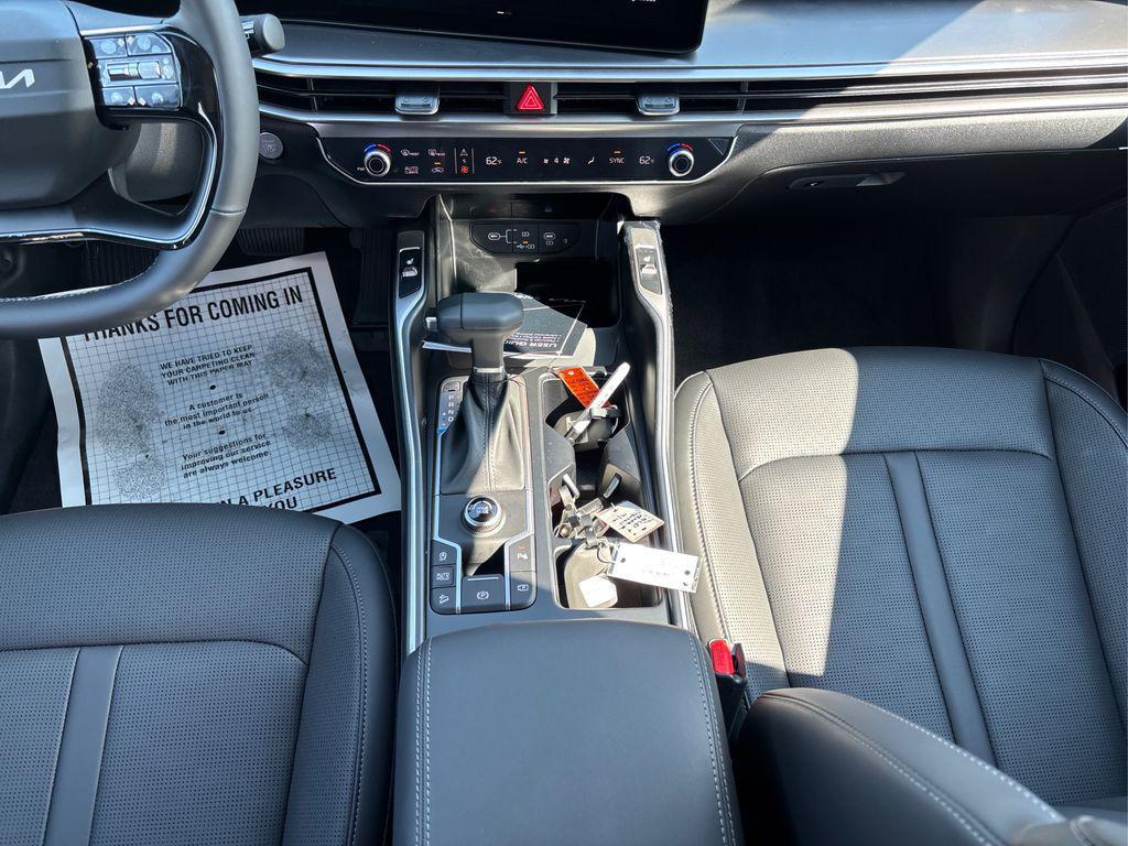 new 2026 Kia Sorento car, priced at $36,570