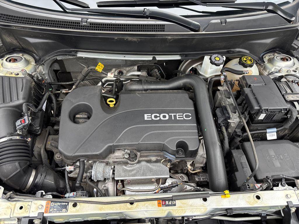 used 2022 Chevrolet Equinox car, priced at $23,238