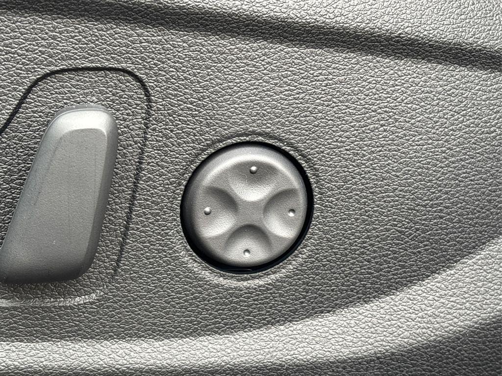 new 2025 Kia Telluride car, priced at $50,405