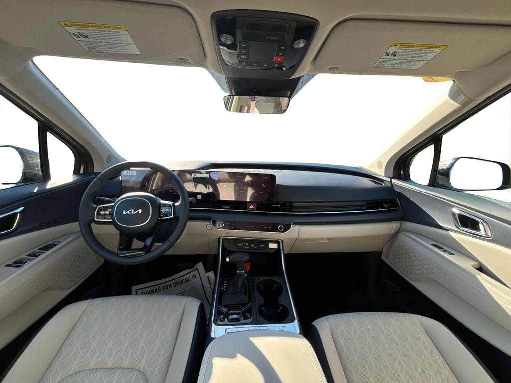 new 2025 Kia Carnival car, priced at $40,360