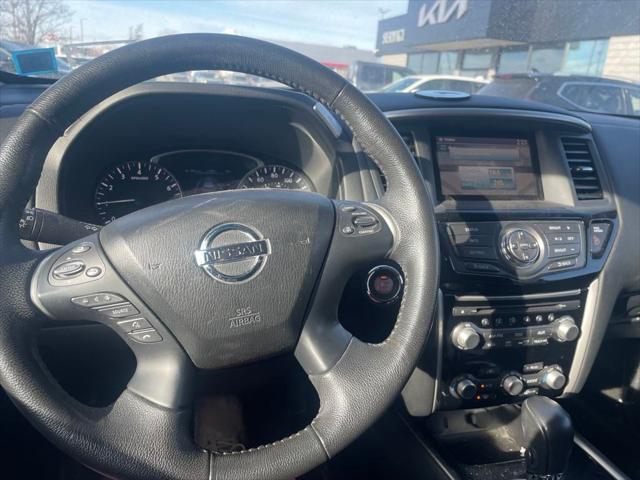 used 2014 Nissan Pathfinder car, priced at $9,712