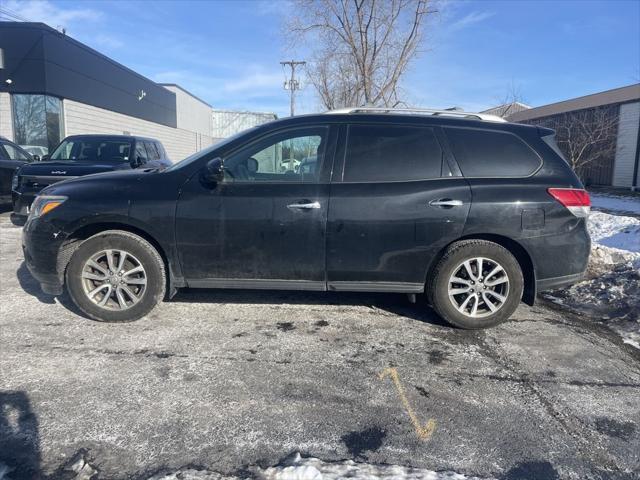 used 2014 Nissan Pathfinder car, priced at $11,093