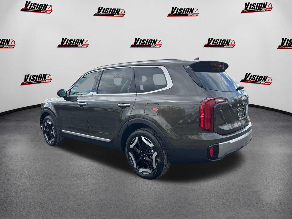 new 2025 Kia Telluride car, priced at $42,620