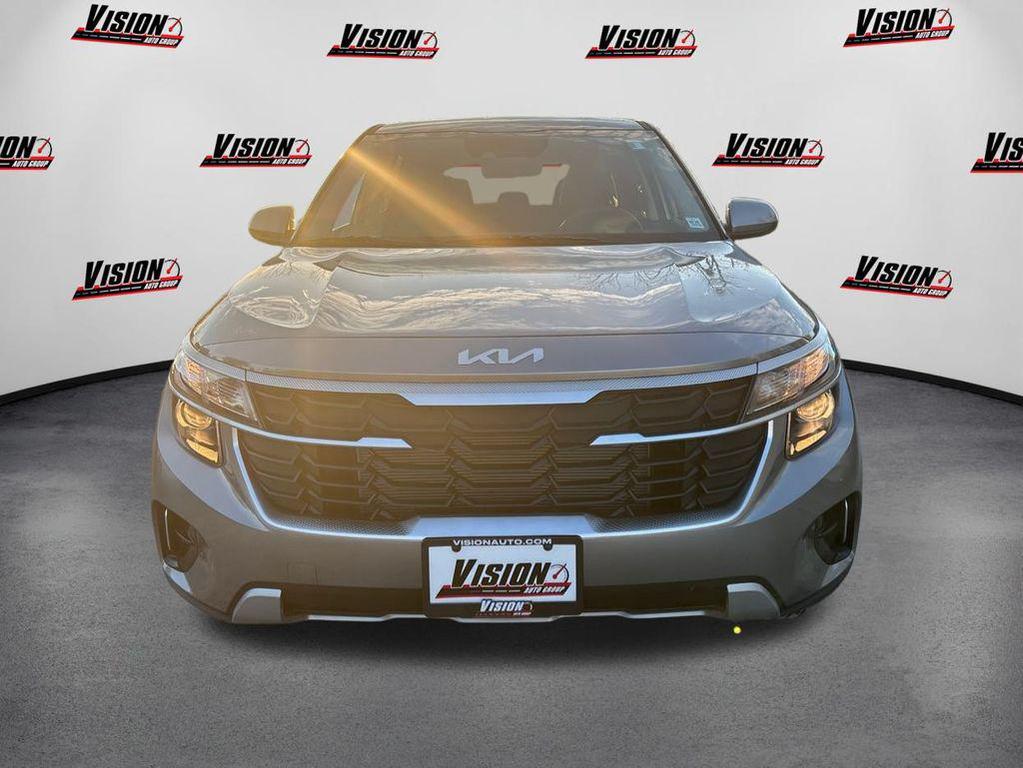 new 2025 Kia Seltos car, priced at $25,235