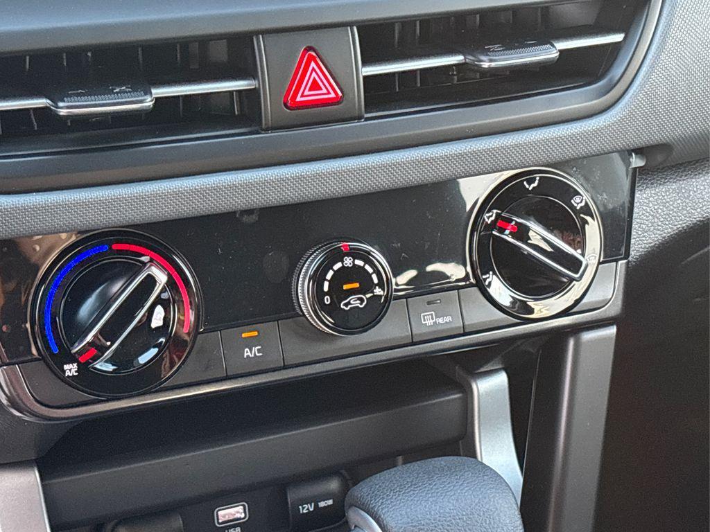 new 2025 Kia Seltos car, priced at $25,235