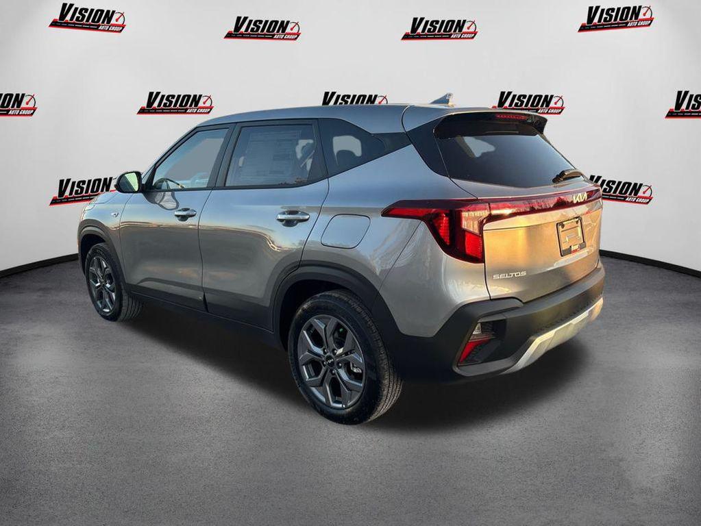 new 2025 Kia Seltos car, priced at $25,235