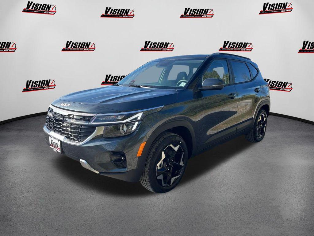 new 2025 Kia Seltos car, priced at $26,775
