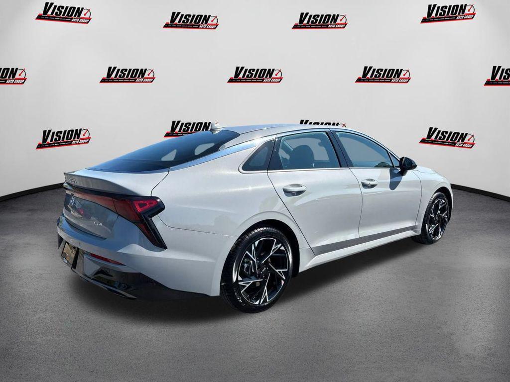 new 2026 Kia K5 car, priced at $31,140