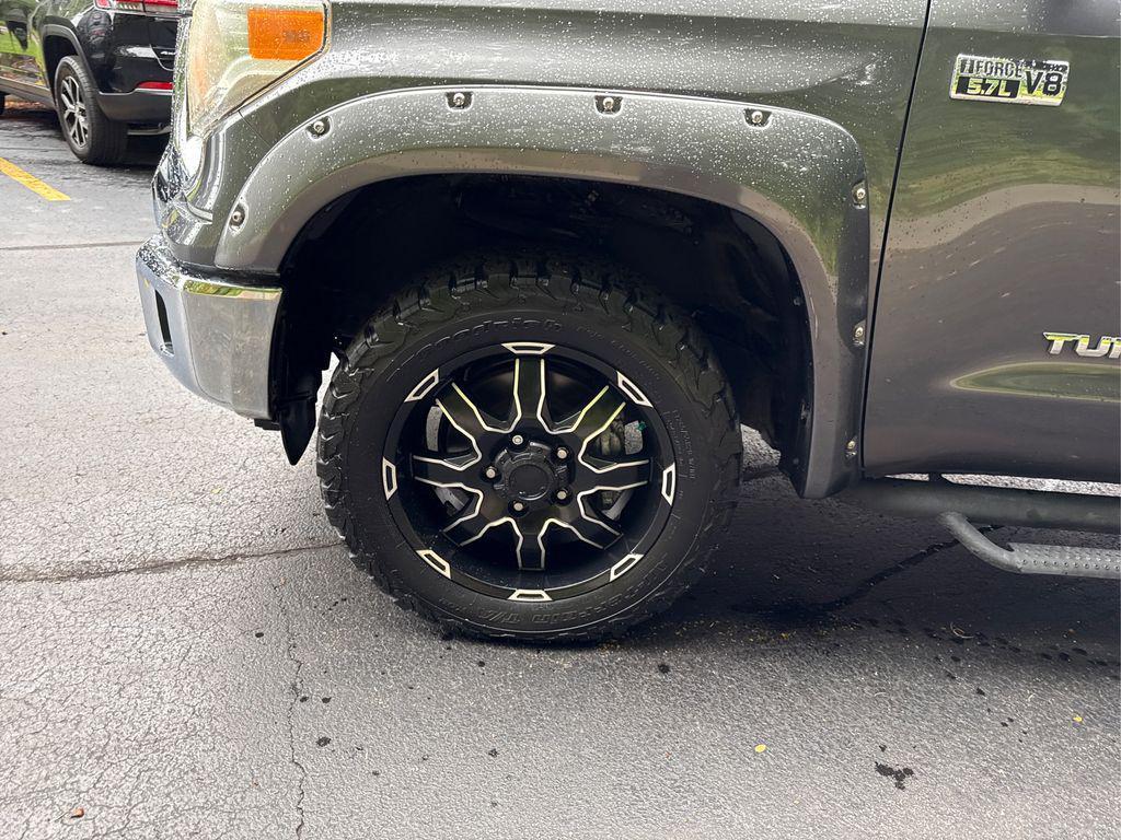 used 2016 Toyota Tundra car