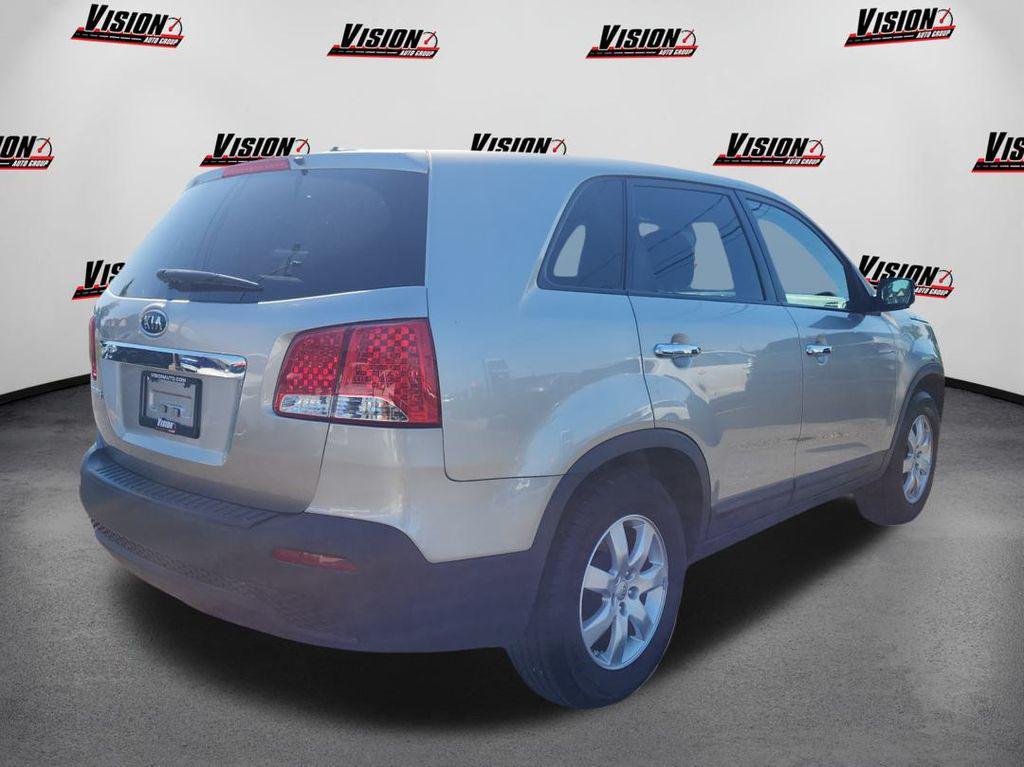 used 2013 Kia Sorento car, priced at $12,995
