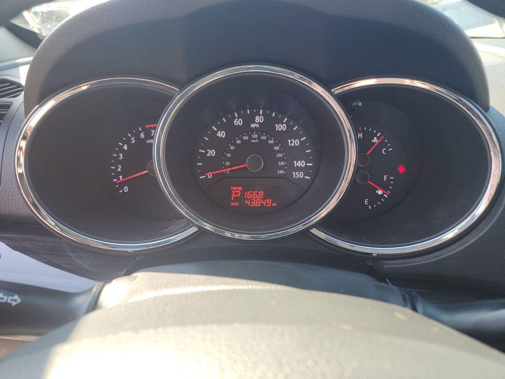 used 2013 Kia Sorento car, priced at $12,995