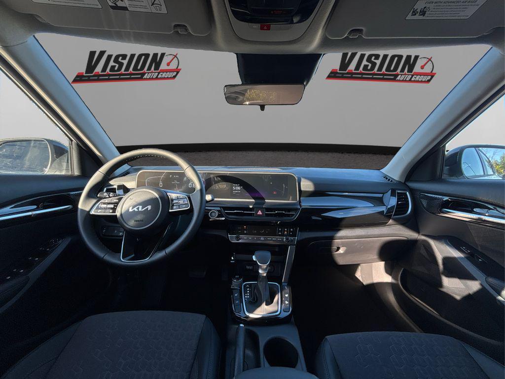 new 2025 Kia Seltos car, priced at $27,170