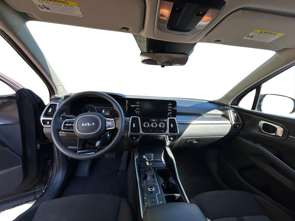 used 2022 Kia Sorento car, priced at $22,999