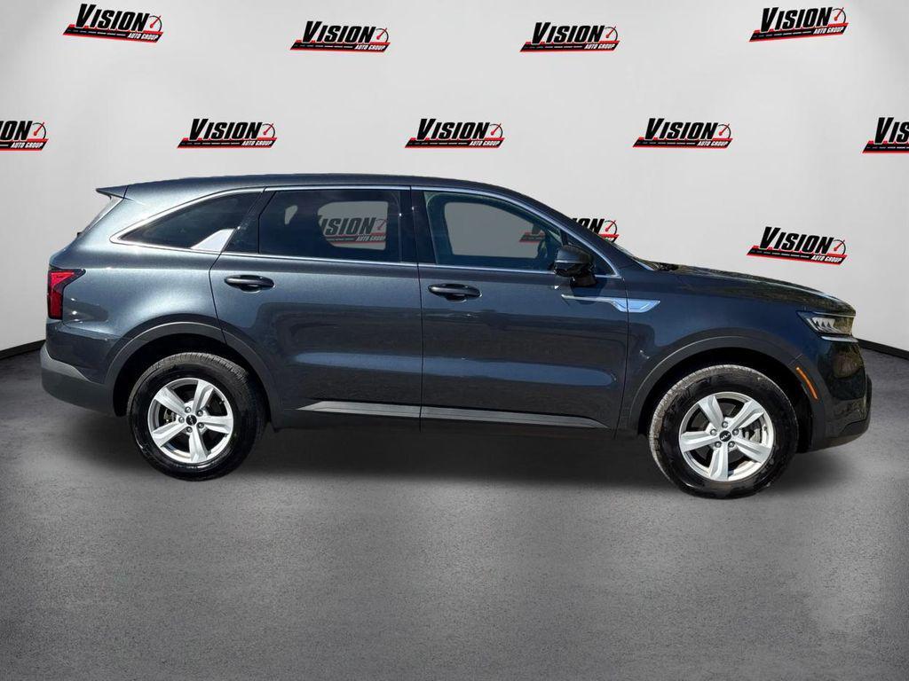 used 2022 Kia Sorento car, priced at $22,999