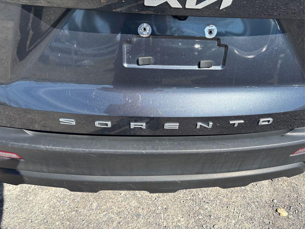 used 2022 Kia Sorento car, priced at $22,999