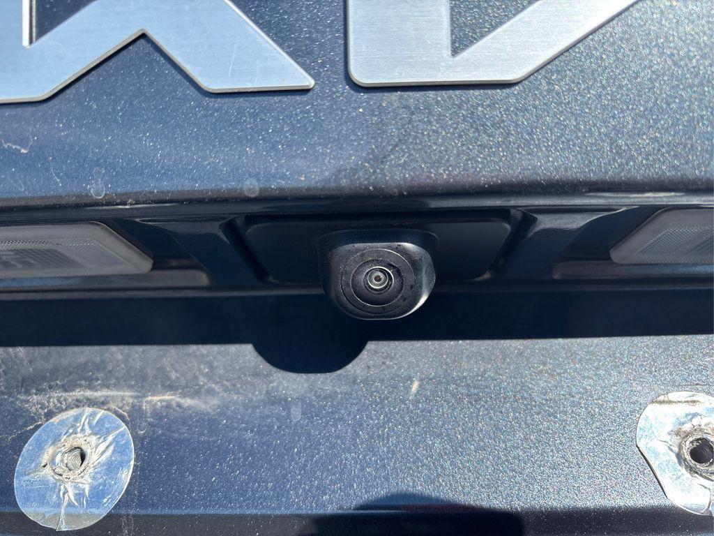 used 2022 Kia Sorento car, priced at $22,999