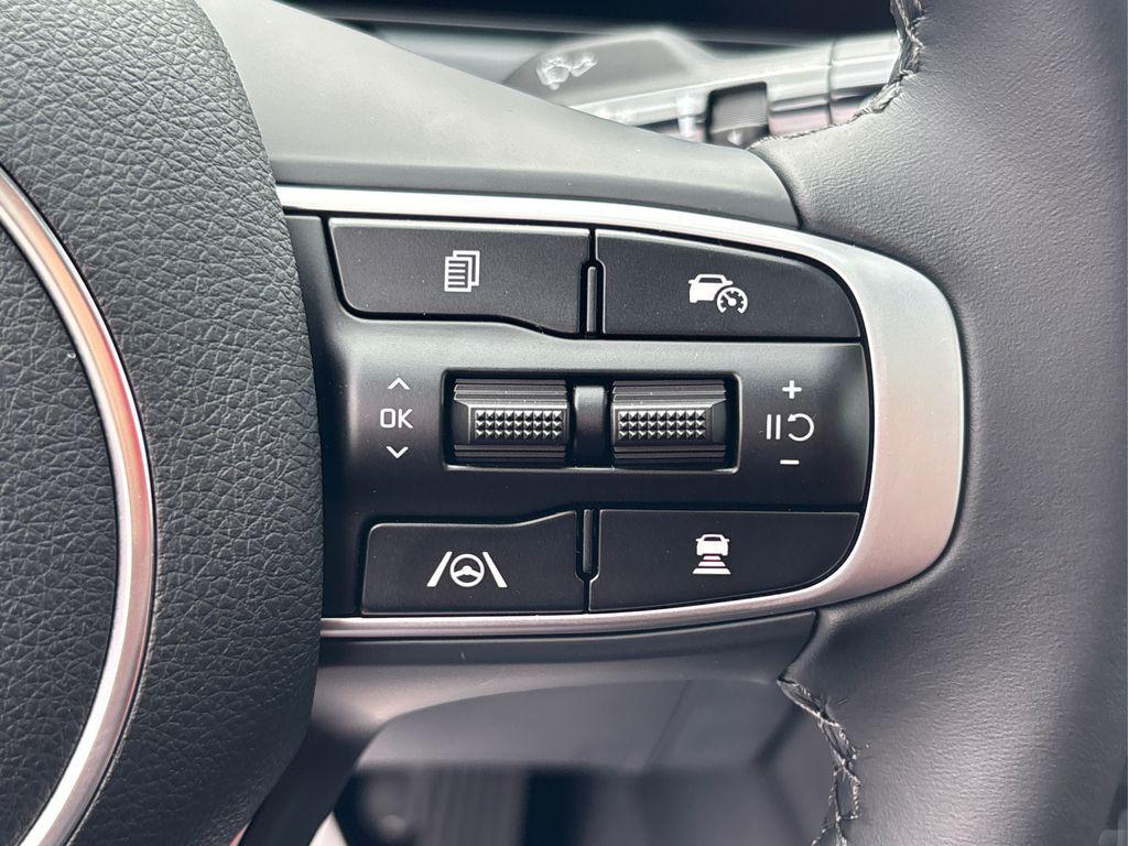 new 2025 Kia K5 car, priced at $32,640