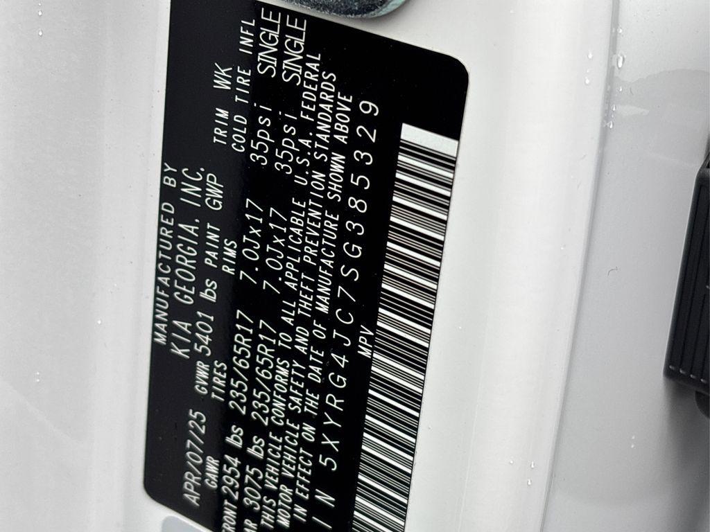 used 2025 Kia Sorento car, priced at $28,999