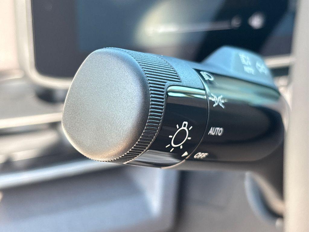 new 2026 Kia Carnival car, priced at $41,920