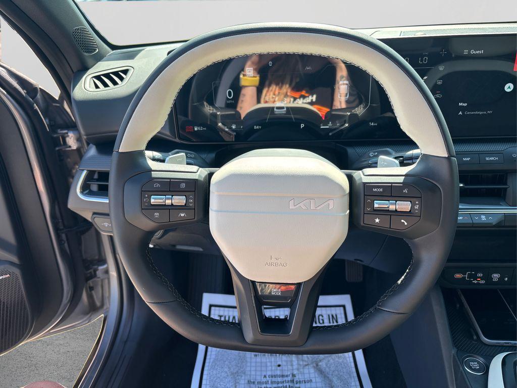new 2025 Kia K4 car, priced at $27,540