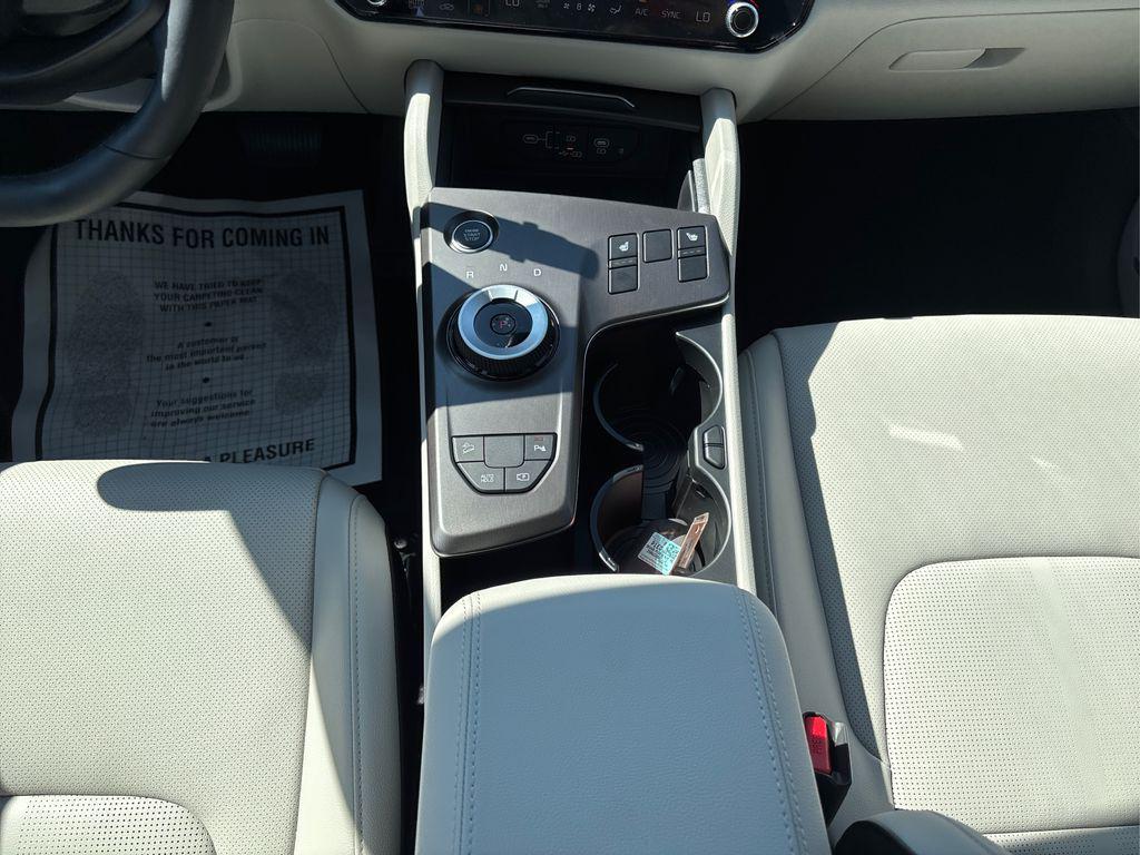 new 2026 Kia Sportage Hybrid car, priced at $35,665