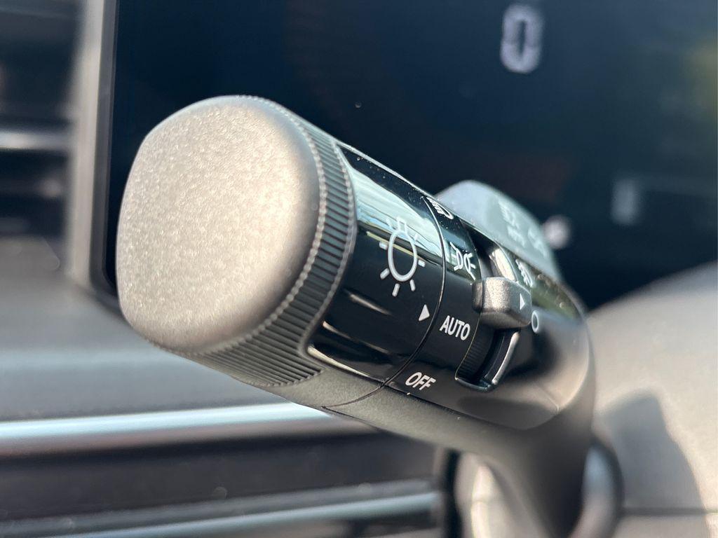 new 2025 Kia K5 car, priced at $29,925