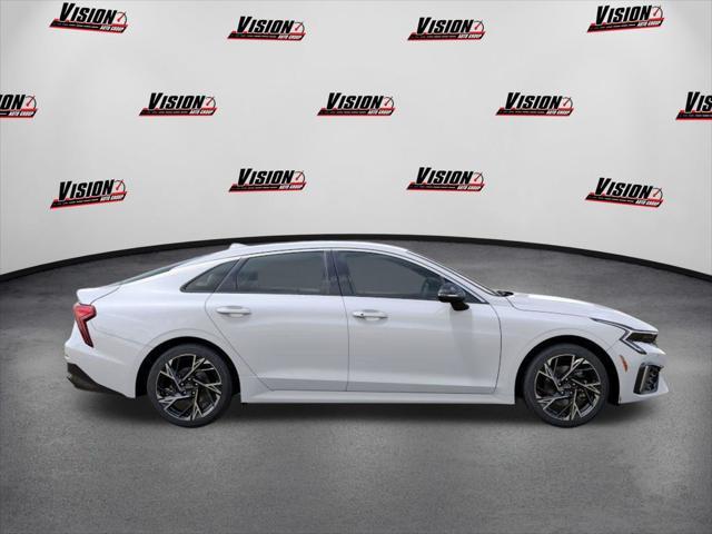 new 2025 Kia K5 car, priced at $30,425