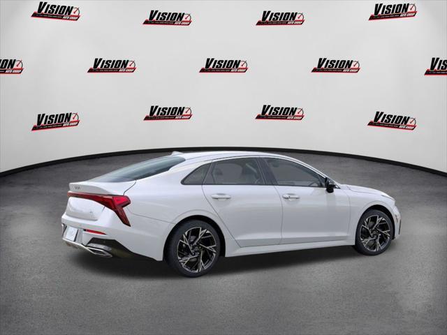 new 2025 Kia K5 car, priced at $30,425