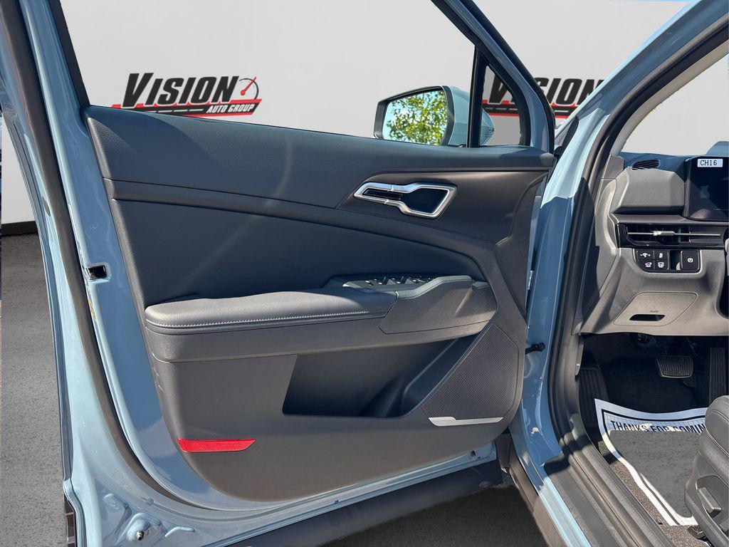 new 2026 Kia Sportage Hybrid car, priced at $34,880