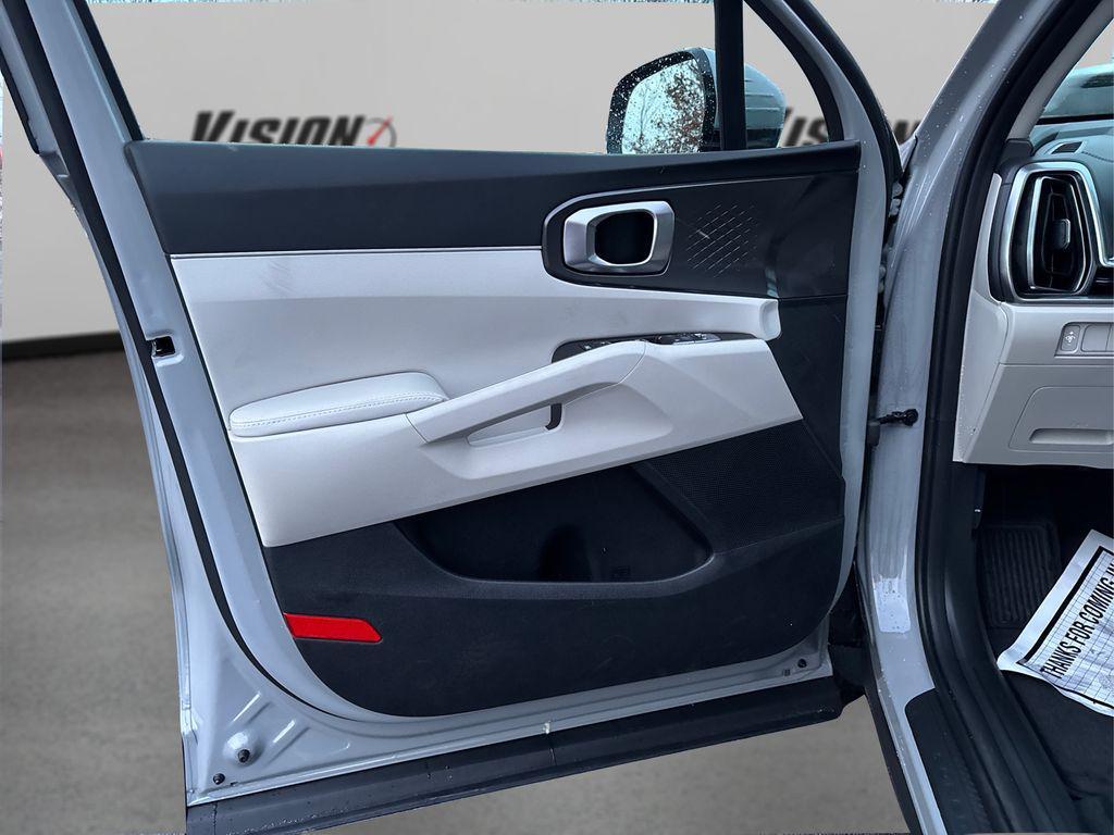 new 2026 Kia Sorento car, priced at $37,265