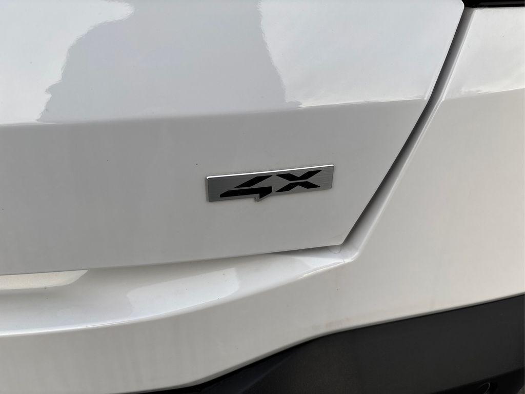 used 2025 Kia Sorento car, priced at $34,990