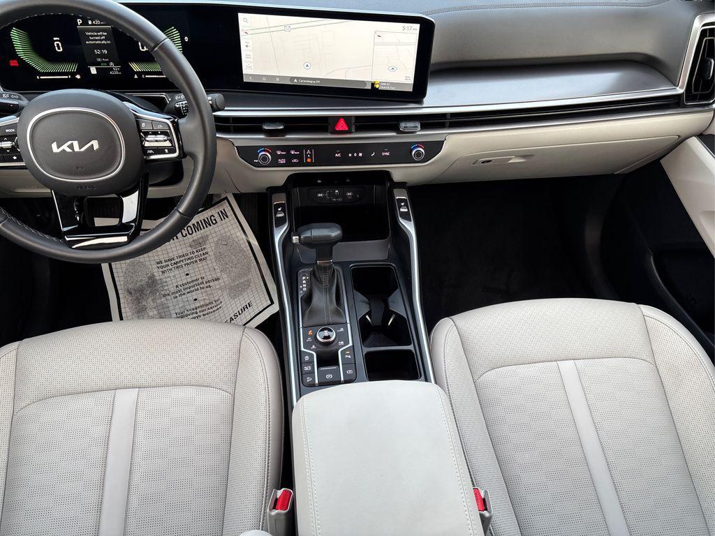 used 2025 Kia Sorento car, priced at $34,990