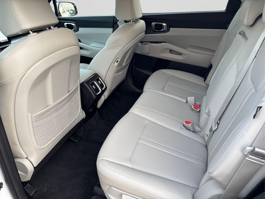 used 2025 Kia Sorento car, priced at $34,990