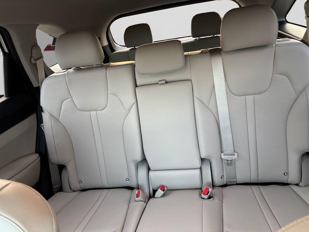 used 2025 Kia Sorento car, priced at $34,990