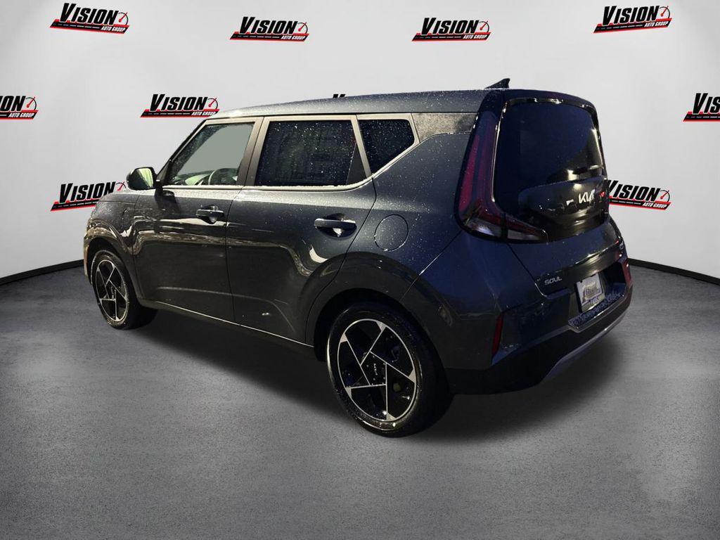 new 2025 Kia Soul car, priced at $25,610
