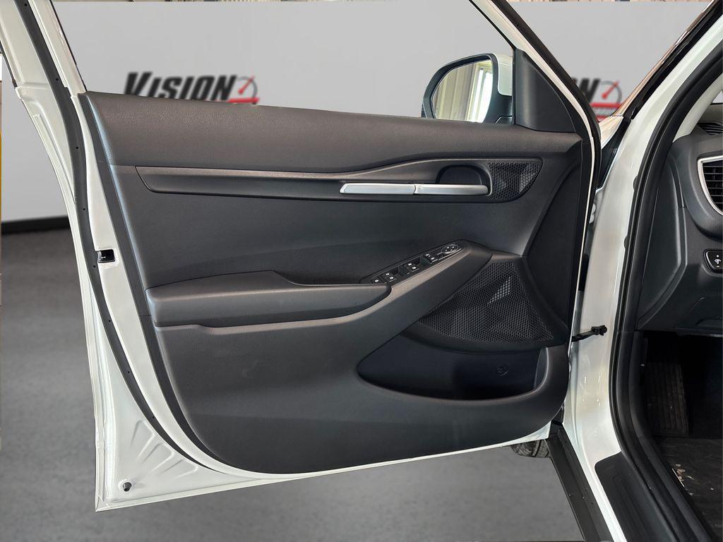 new 2026 Kia Seltos car, priced at $26,570