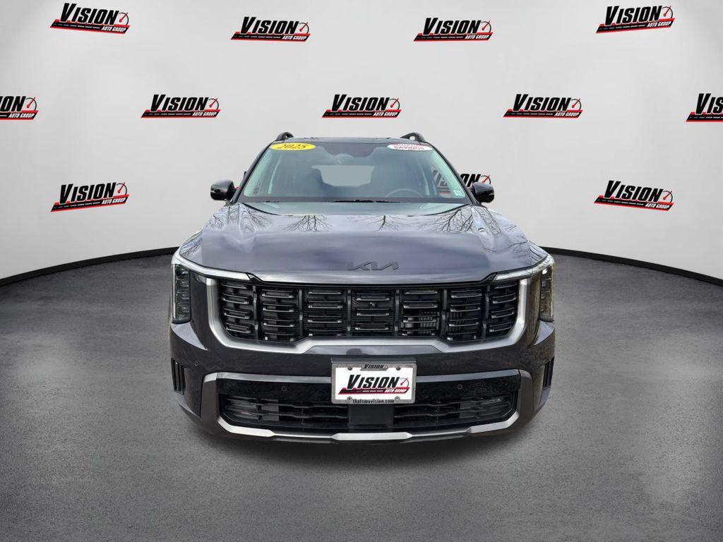 new 2025 Kia Sorento car, priced at $41,630