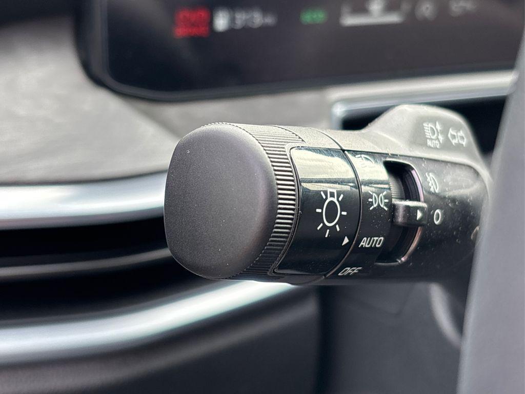 new 2025 Kia Sorento car, priced at $41,630