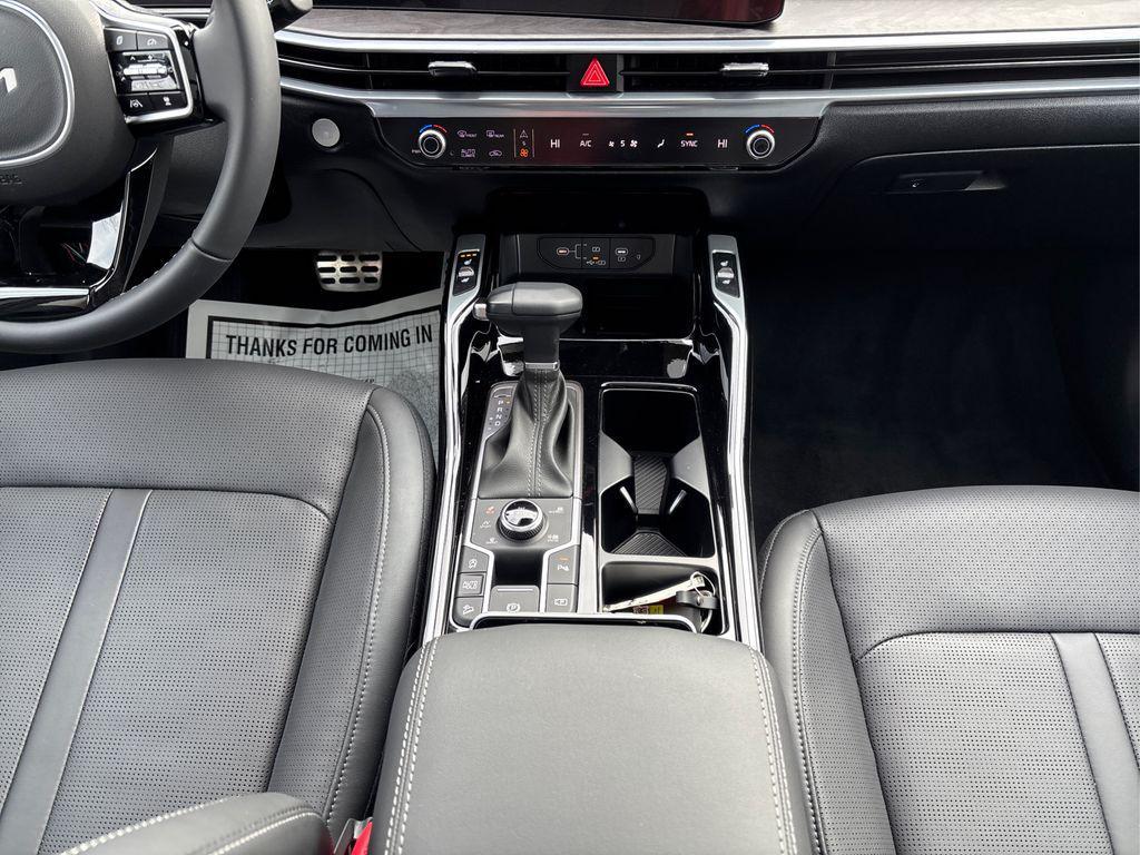 new 2025 Kia Sorento car, priced at $41,630