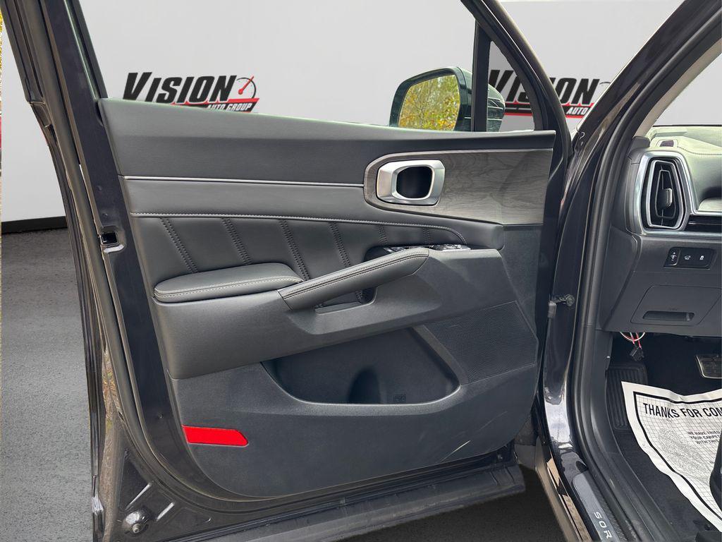 new 2025 Kia Sorento car, priced at $41,630