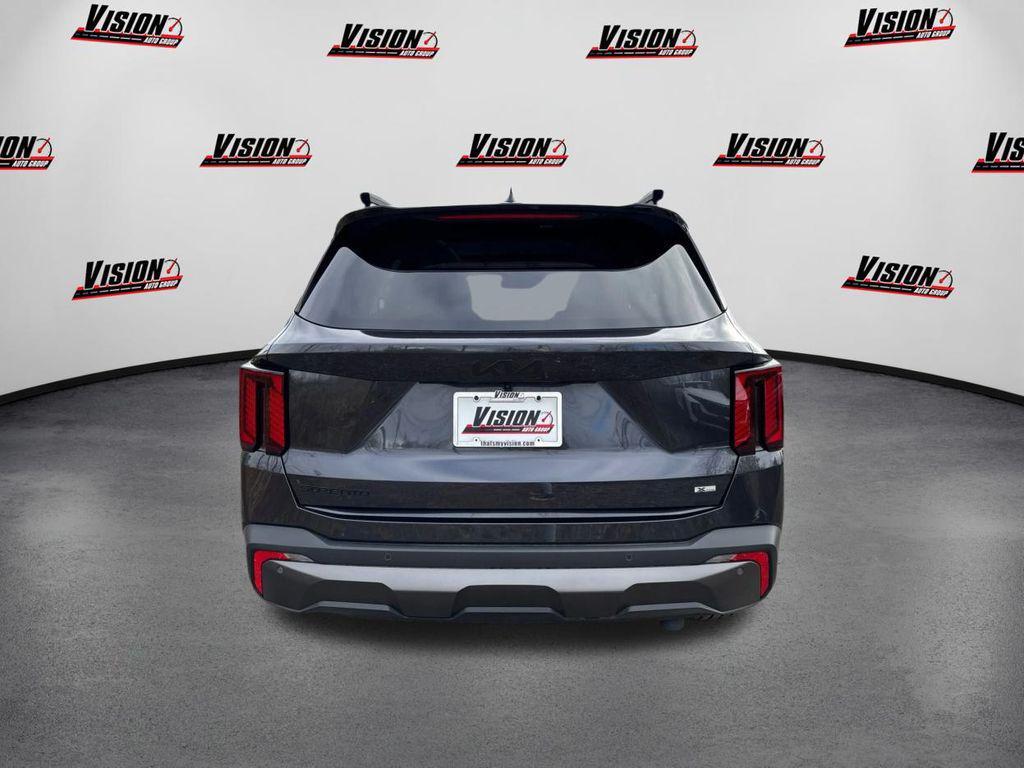 new 2025 Kia Sorento car, priced at $41,630